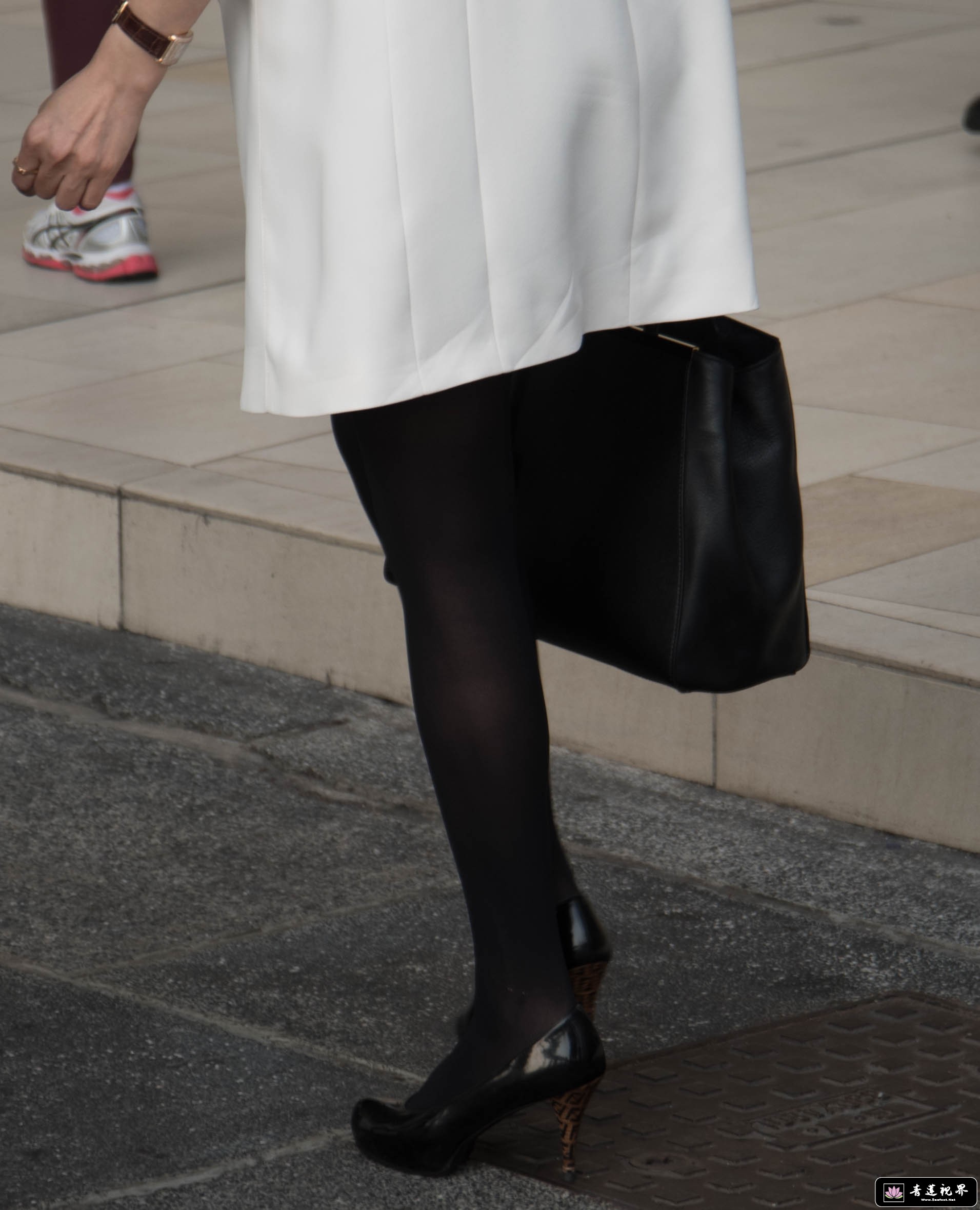 ia_9100002536.jpg